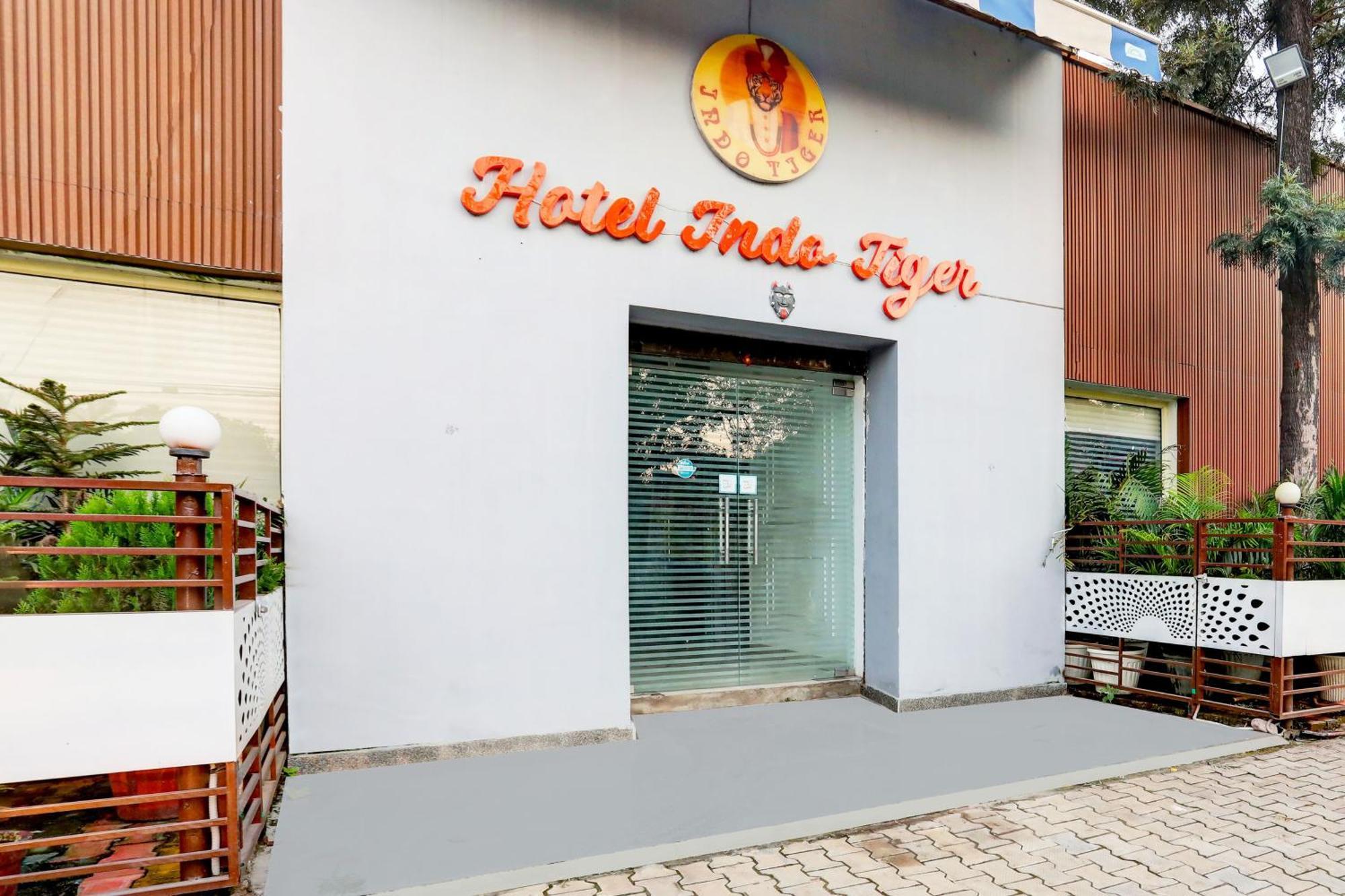 Hotel O Indo Tiger Risikés Kültér fotó