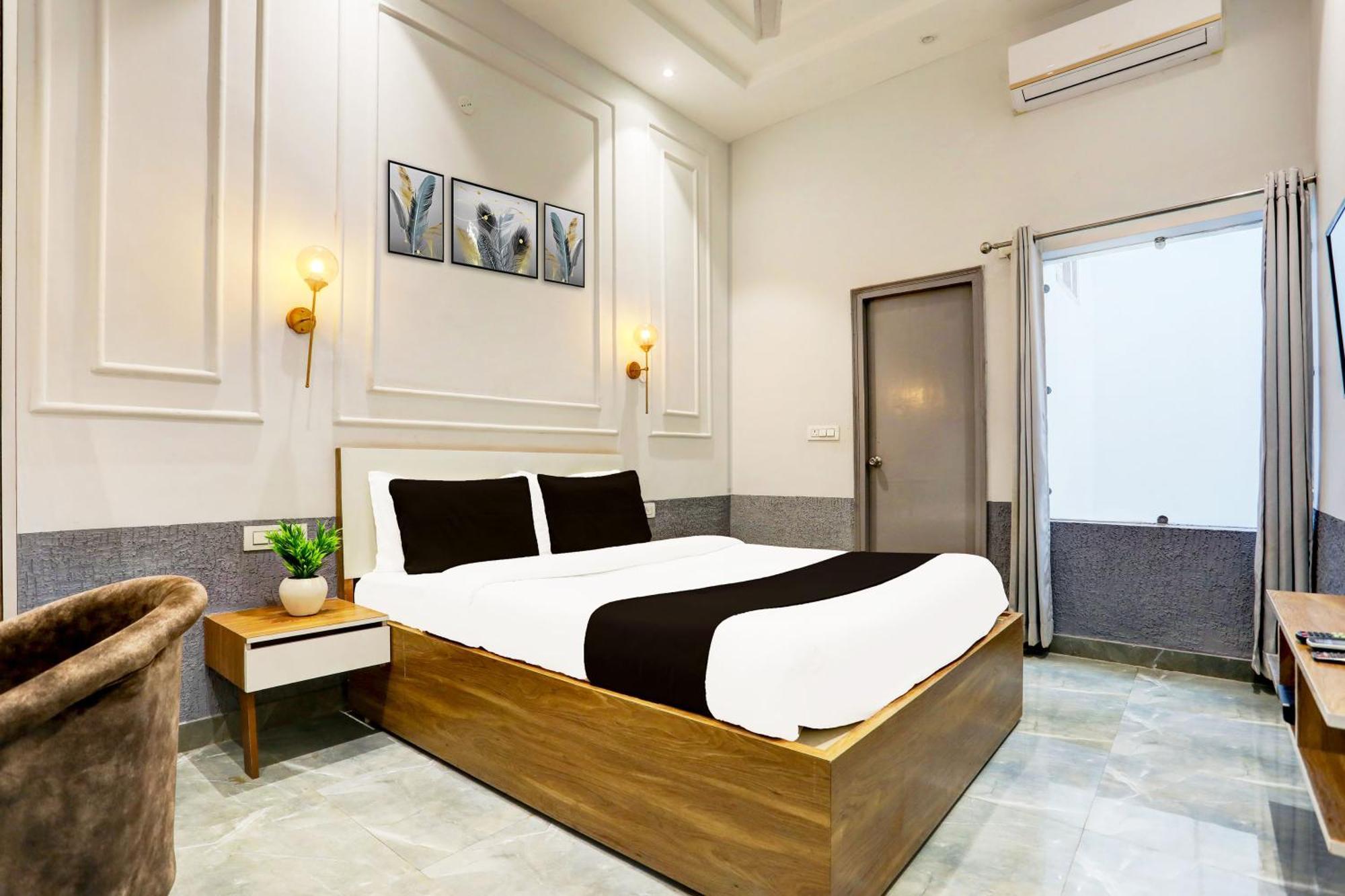 Hotel O Indo Tiger Risikés Kültér fotó